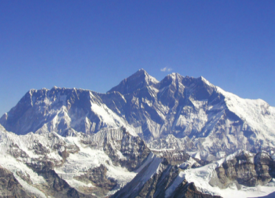 L'Everest et le Lhoste. Photo : Olivier Raymond